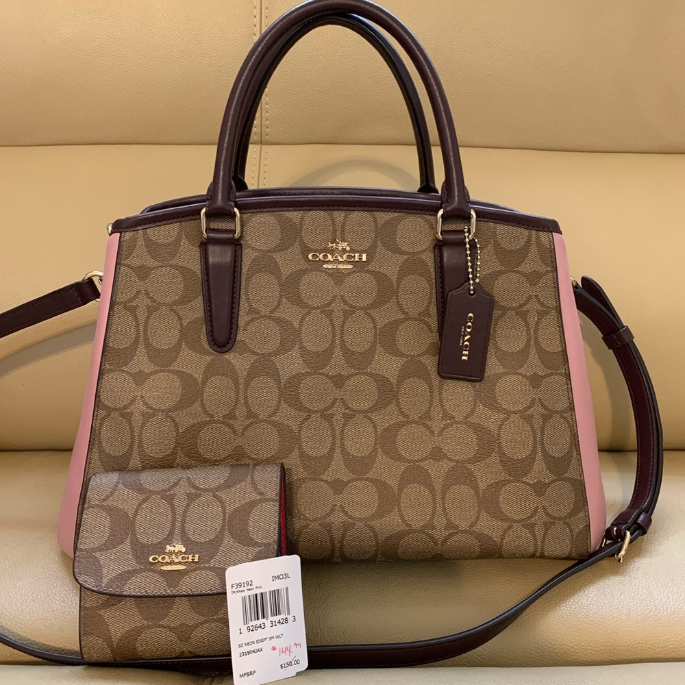 Coach Carryall Margot Colorblock Signature#F57492